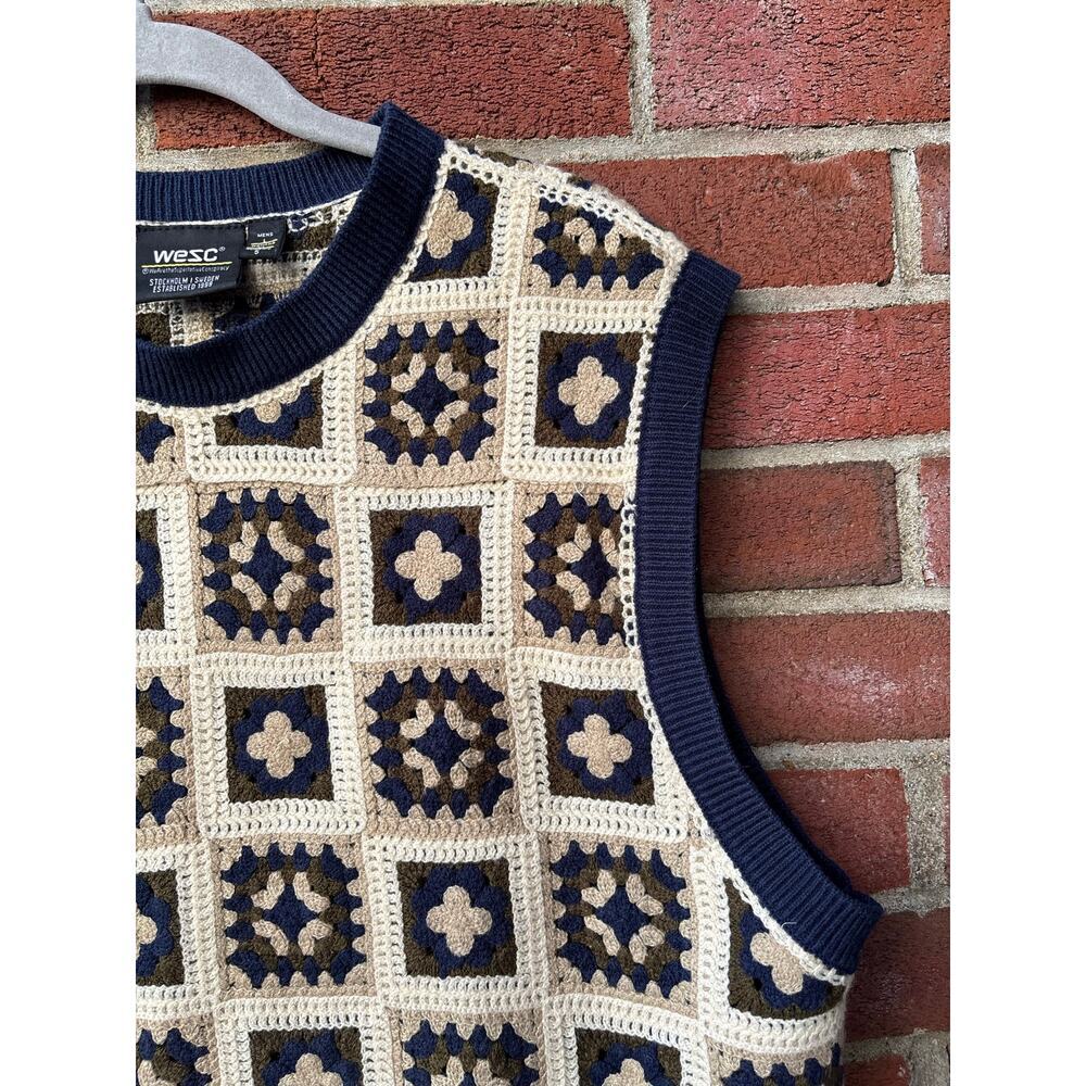 WESC Crochet Sweater Vest Size S Navy Cream Granny Square Knit Boho Unisex - Picture 4 of 11